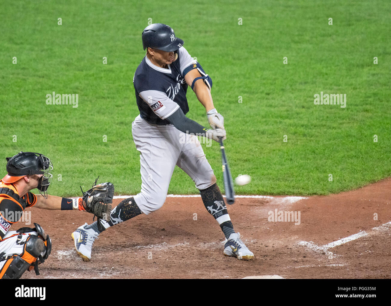 Marlins' Giancarlo Stanton upset by Yankees' Gary Sanchez in first round of  Home Run Derby – Orlando Sentinel