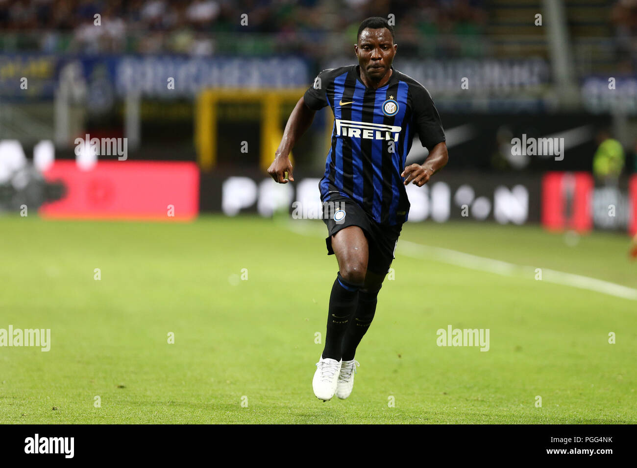 Milano, Italy. 26th August, 2018.  Kwadwo Asamoah of FC Internazionale in action during the Serie A match between FC Internazionale and Torino Fc. Credit: Marco Canoniero/Alamy Live News Stock Photo