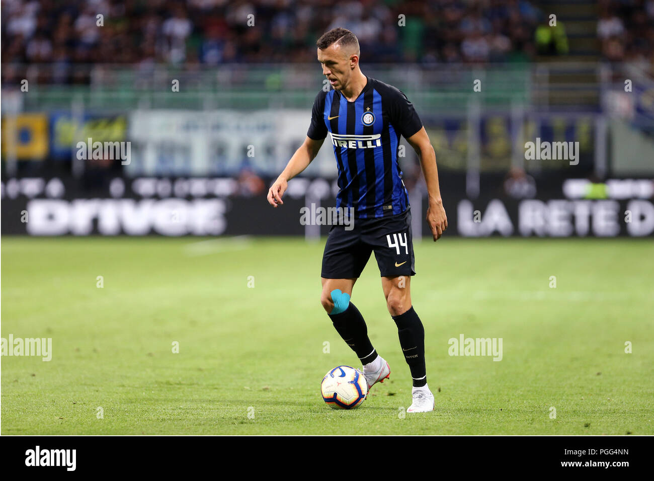 Milano, Italy. 26th August, 2018.  Ivan Perisic of FC Internazionale in action during the Serie A match between FC Internazionale and Torino Fc. Credit: Marco Canoniero/Alamy Live News Stock Photo