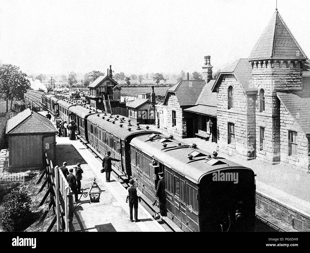 AdwickleStreet Railway station, early 1900s Stock Photo Alamy