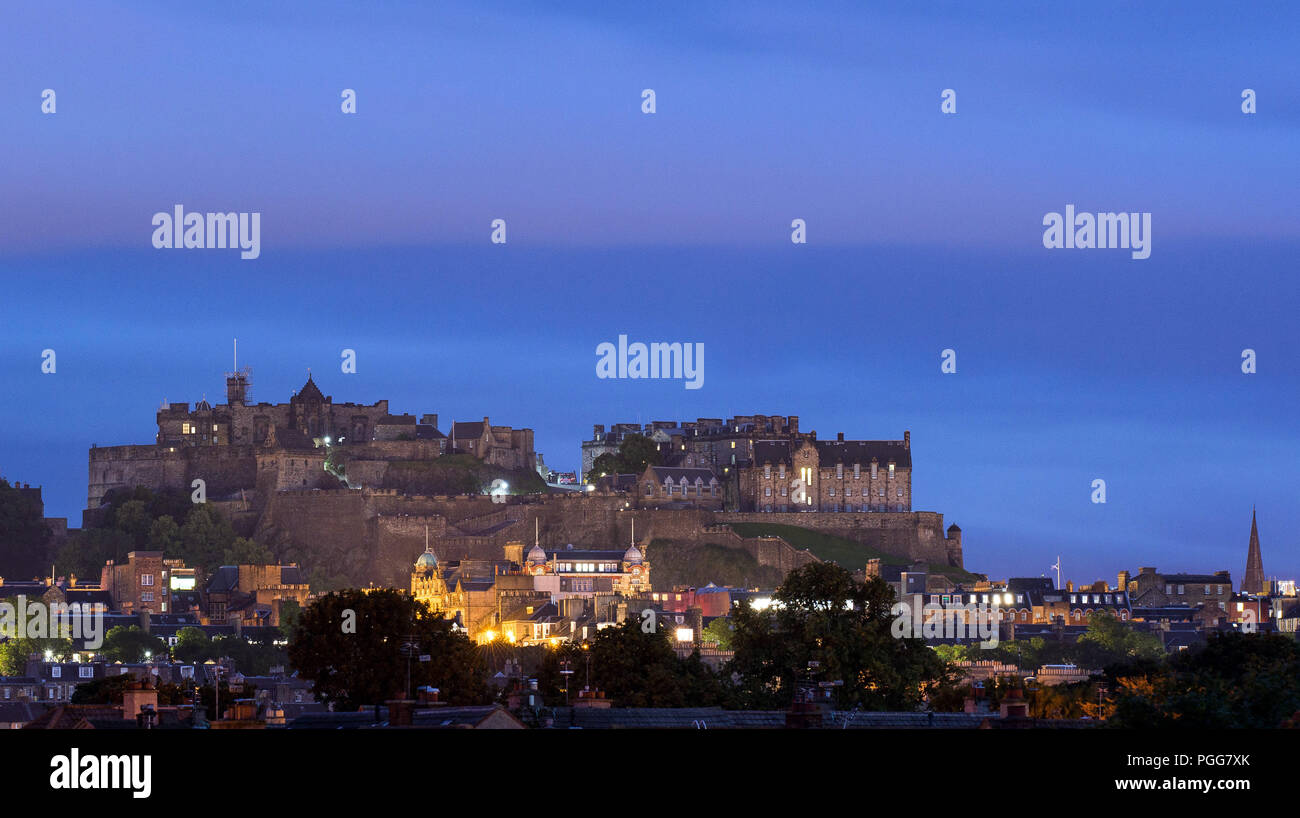 Picture: Edinburgh Castle Scotland, Dusk, skyline Stock Photo