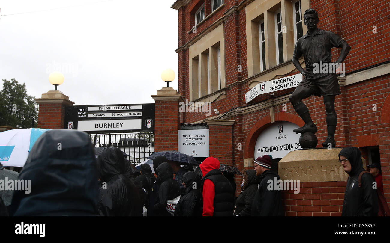 A statue of former Fulham player Johnny Haynes outside the ground before the Premier League