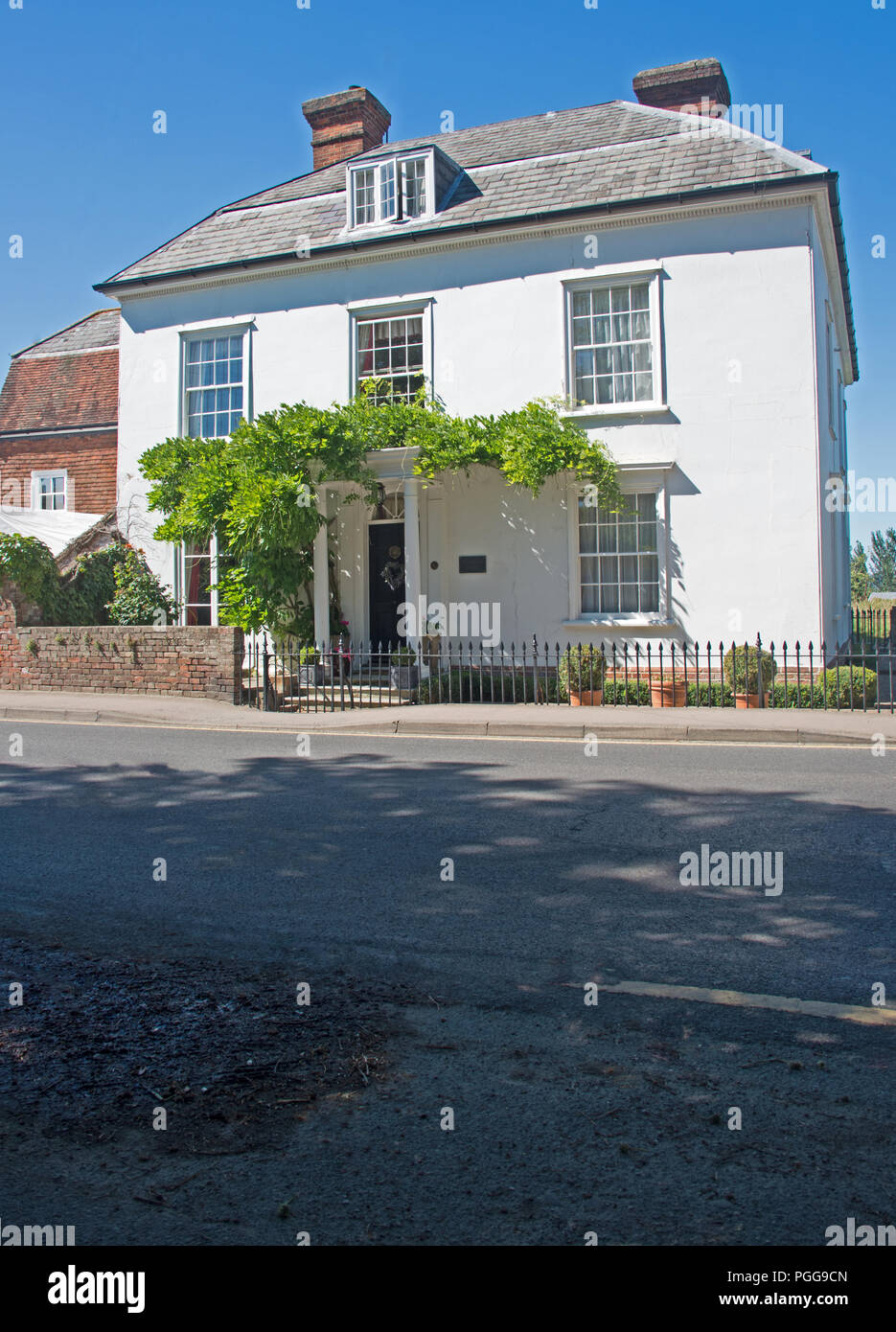 Marden Village House Kent Stock Photo Alamy