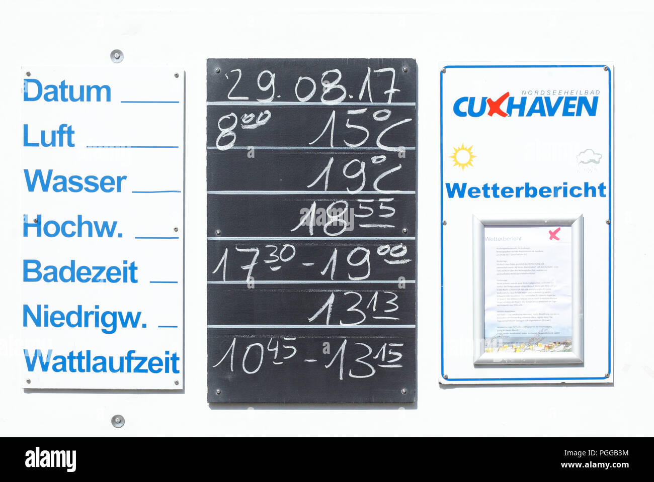 Information board watt-time, temperature, tides, beach, weather, Cuxhaven-Duhnen, Cuxhaven, North Sea, Lower Saxony, Germany, Europe  I Informationsta Stock Photo