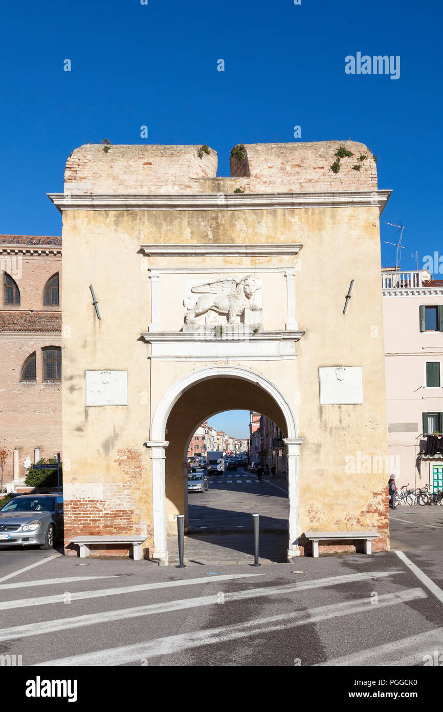 Porta Garibaldi o Torre Santa Maria, Corso del Popolo, Chioggia, Venice, Veneto, Italy. Historic town gate, main street, arch, Stock Photo