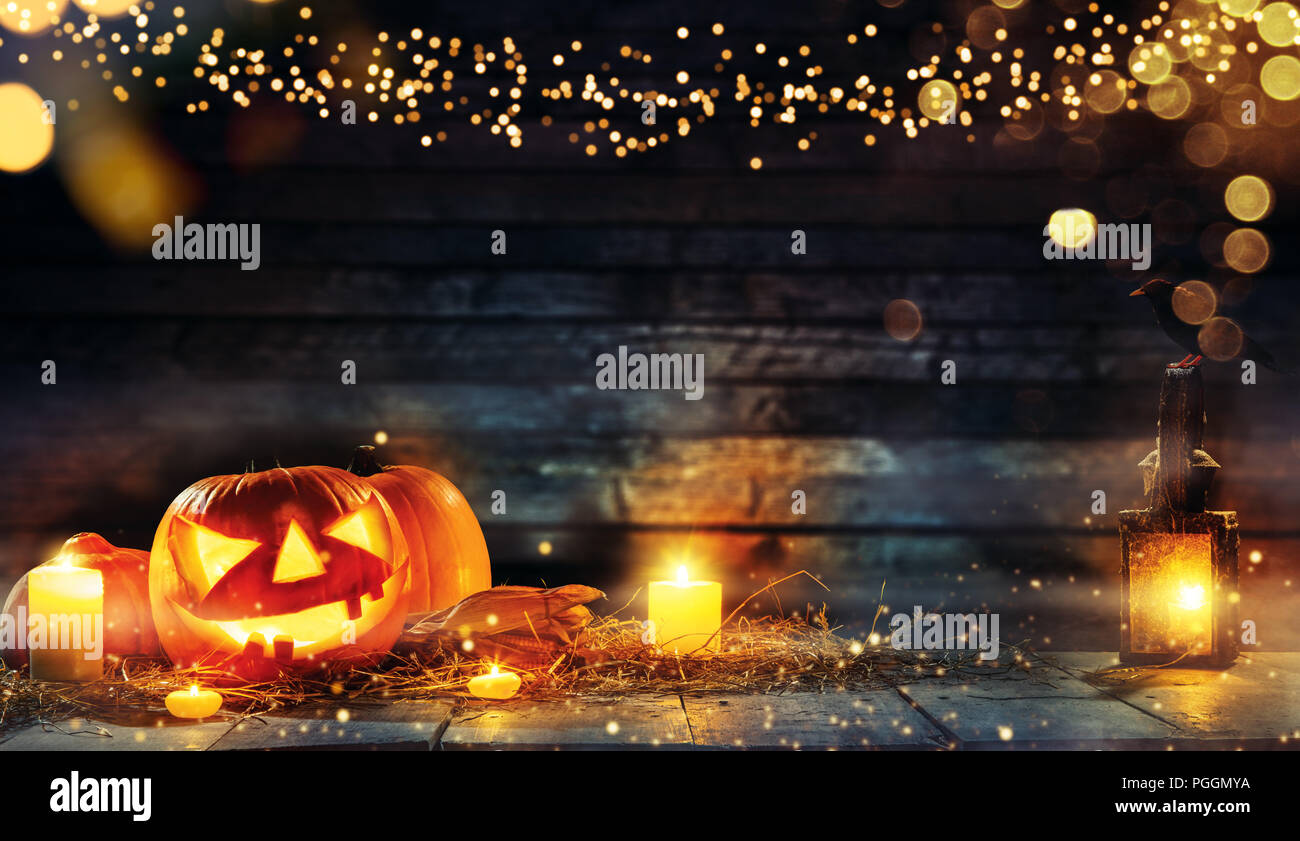 Spooky halloween pumpkins on wooden planks in dark cellar. Celebration ...