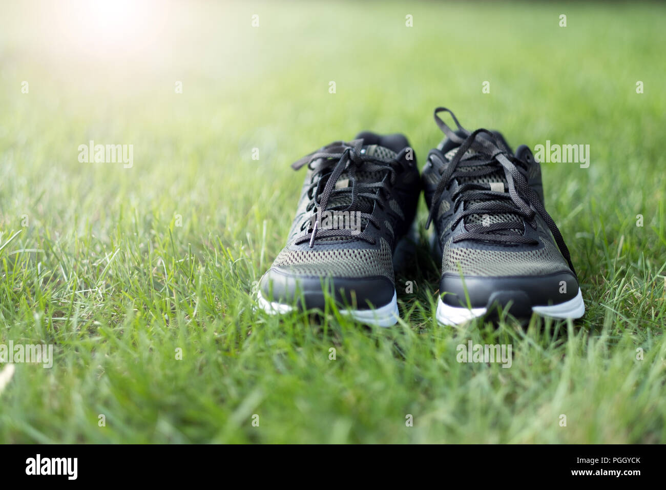 Shoes for sales running on grass