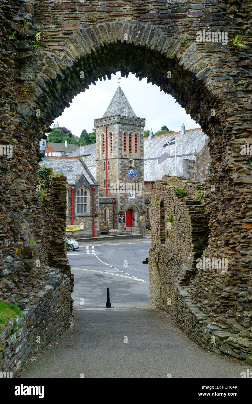 Launceston is a small town in cornwall on the A30. Launceston Cornwall england UK the castle gate Stock Photo