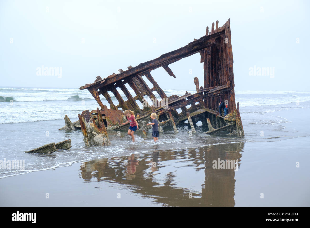 Wreck of ship Peter Iredale at Fort Stevens State Park, Hammond, Oregon, USA, Stock Photo