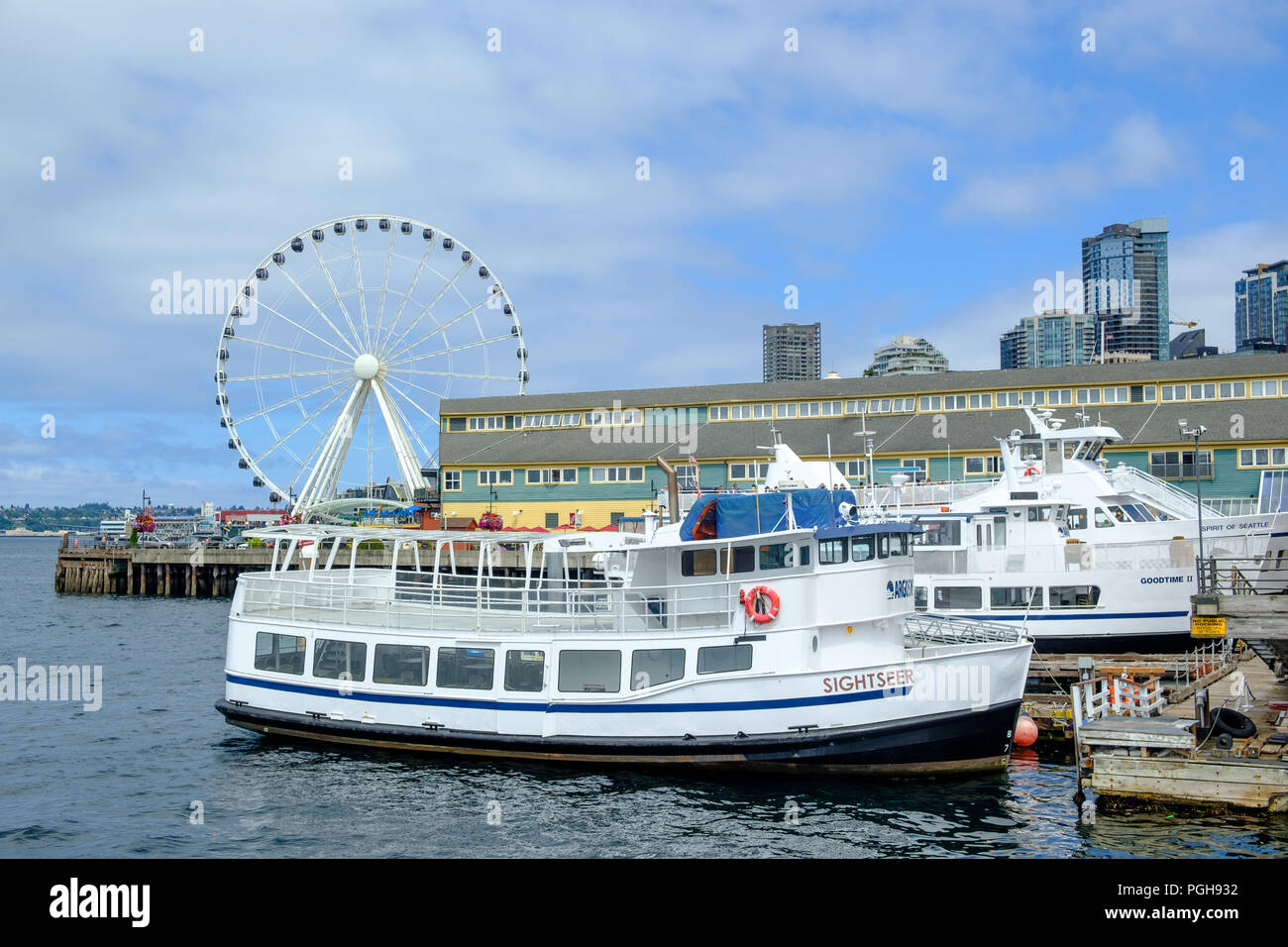 Sightseer boat on Seattle waterfront, USA Stock Photo