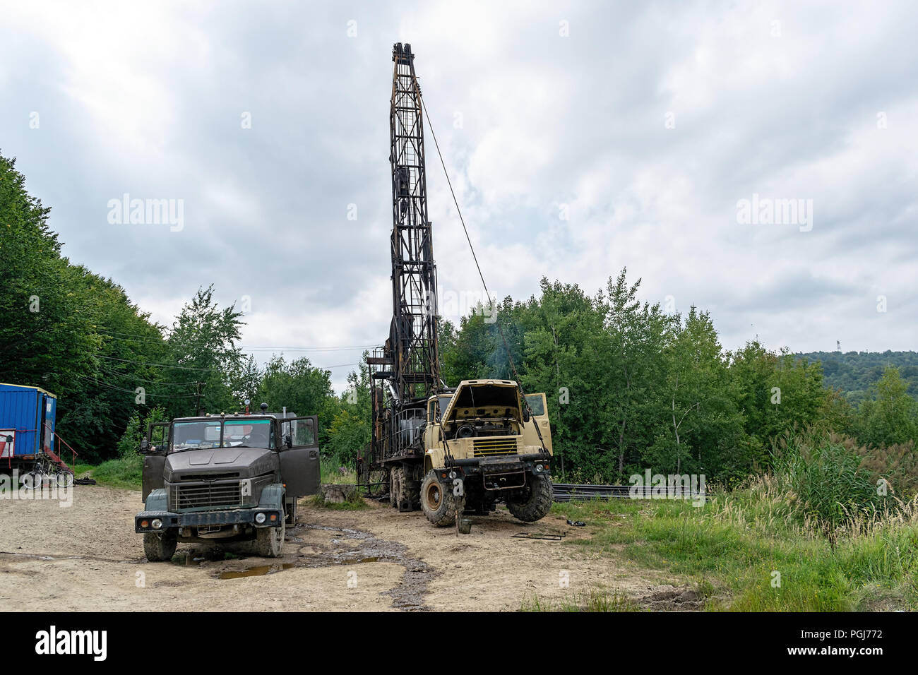 Mobile oil rig truck drilling the oil well Stock Photo