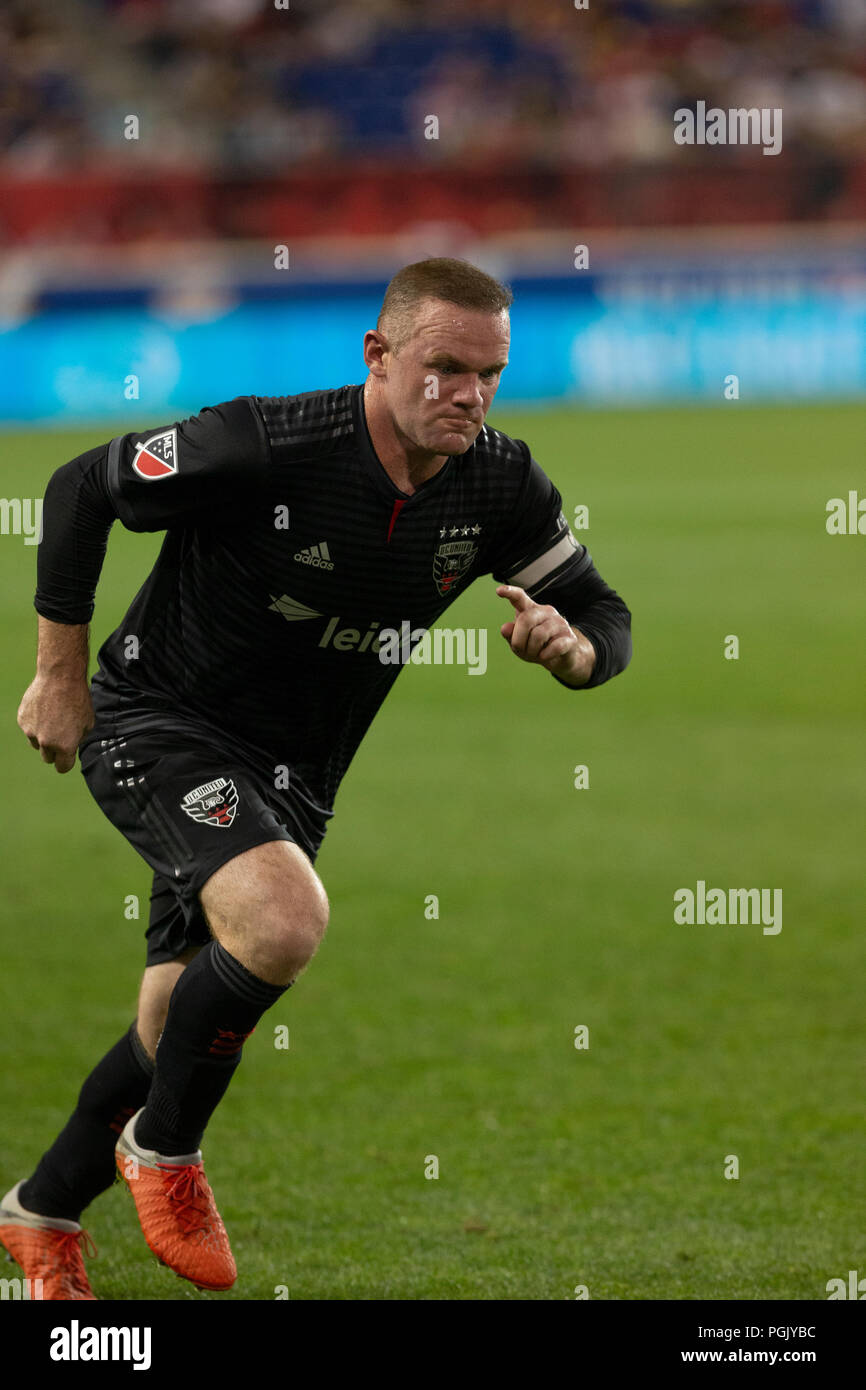 Harrison, NJ - August 26, 2018: Wayne Rooney (9) of D.C. United runs for ball during regular MLS game against Red Bulls at Red Bull Arena Red Bulls won 1 - 0 Credit: lev radin/Alamy Live News Stock Photo