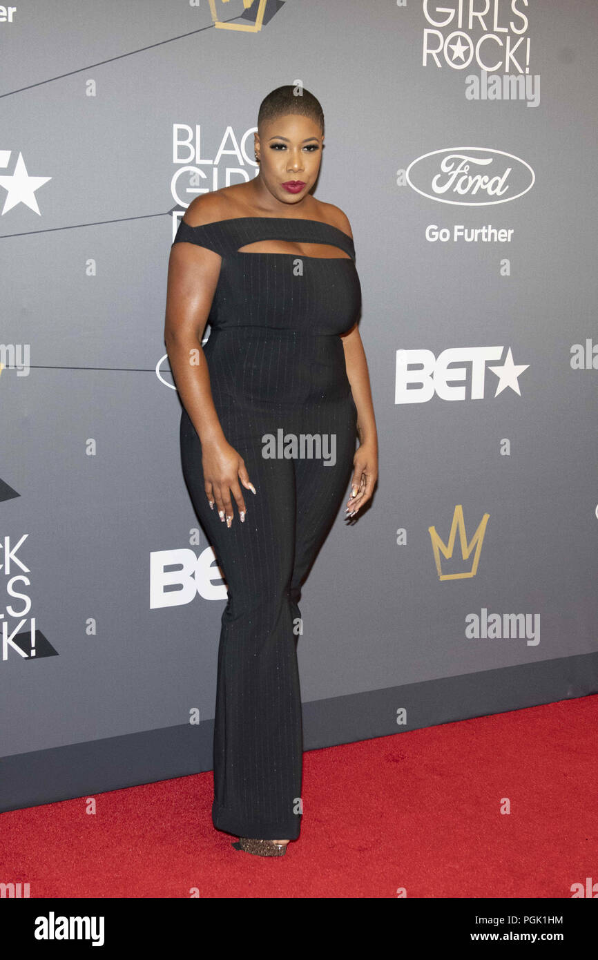 newark-new-jersey-usa-26th-aug-2018-symone-sanders-on-the-black-girls-rock-red-carpet-held-at-the-new-jersey-performing-arts-center-credit-ricky-fitchettzuma-wirealamy-live-news-PGK1HM.jpg
