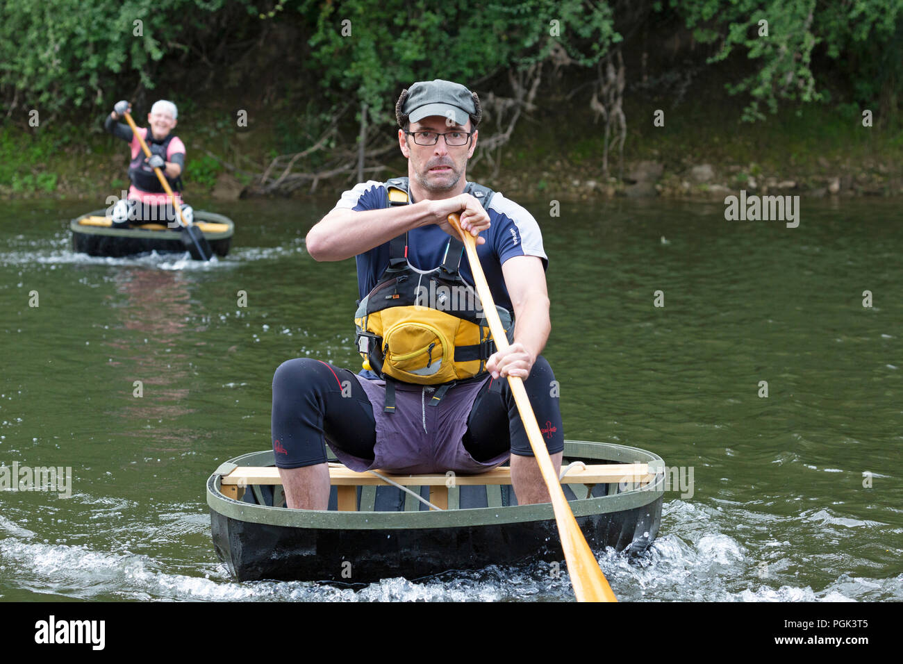 Coracle Uk High Resolution Stock Photography And Images Alamy