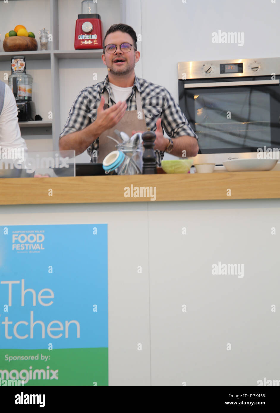 Top chef uk show hires stock photography and images Alamy