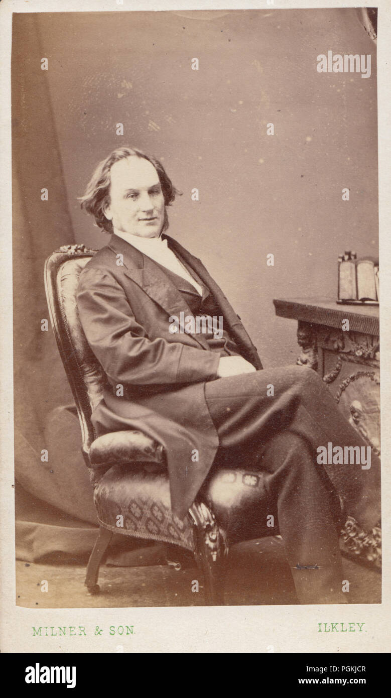 Victorian fashion man hi-res stock photography and images - Alamy