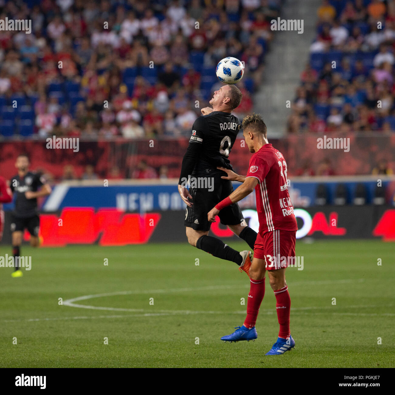 Harrison, United States. 26th Aug, 2018. Wayne Rooney (9) of D.C. United controls ball during regular MLS game against Red Bulls at Red Bull Arena Red Bulls won 1 - 0 Credit: Lev Radin/Pacific Press/Alamy Live News Stock Photo