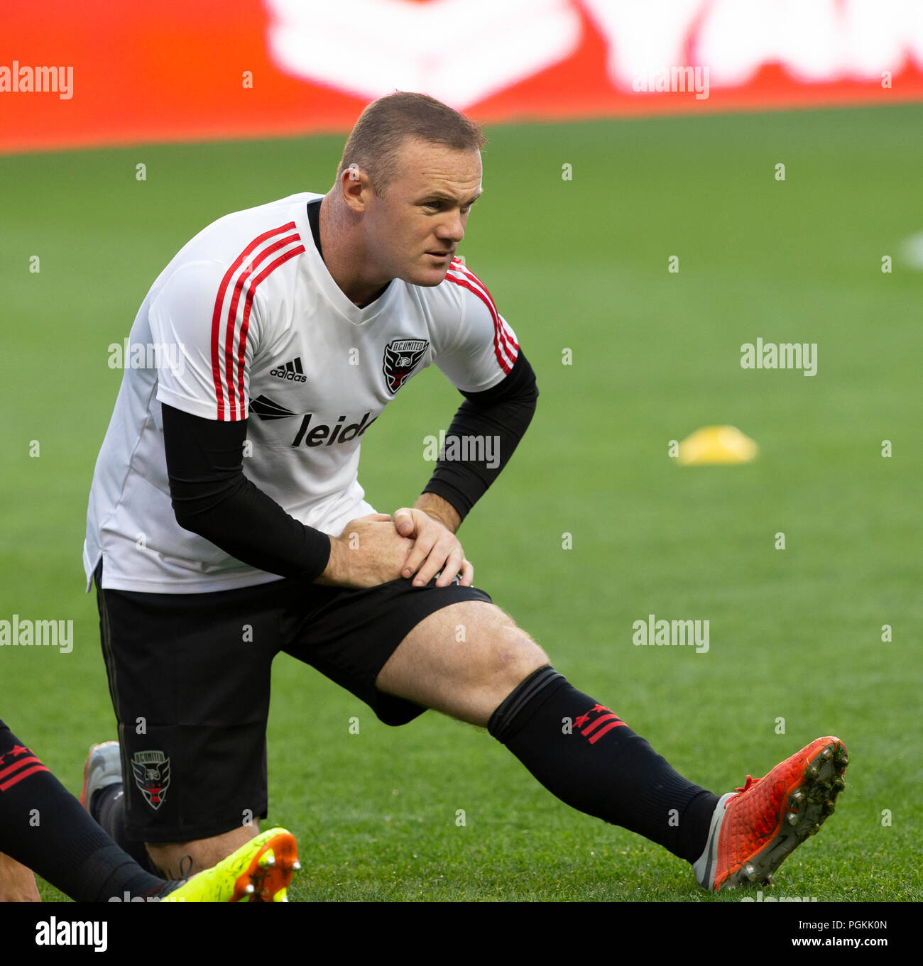 Harrison, United States. 26th Aug, 2018. Wayne Rooney (9) of D.C. United warming up before regular MLS game against Red Bulls at Red Bull Arena Red Bulls won 1 - 0 Credit: Lev Radin/Pacific Press/Alamy Live News Stock Photo