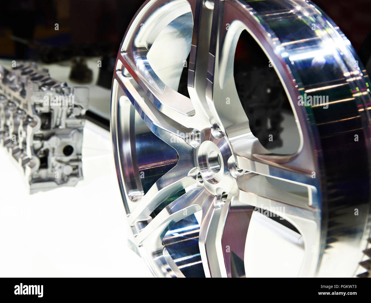 Custom car rims hires stock photography and images Alamy