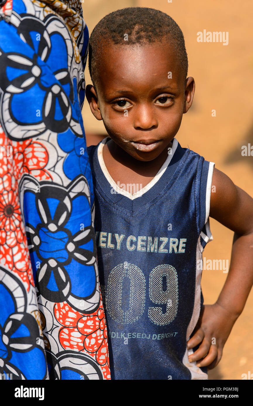 Benin young mother hi-res stock photography and images - Alamy