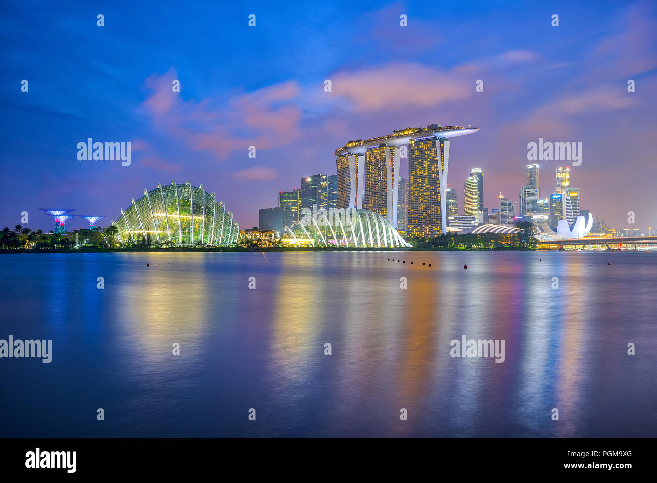 Landmark in singapore hi-res stock photography and images - Alamy
