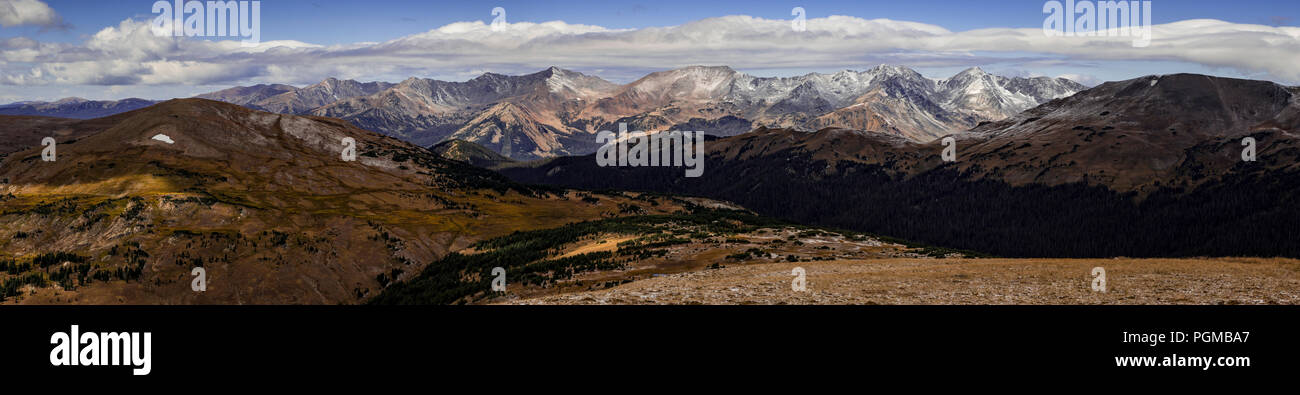Panoramic view of the Rocky Mountains, Rocky Mountain National Park, Colorado, USA Stock Photo