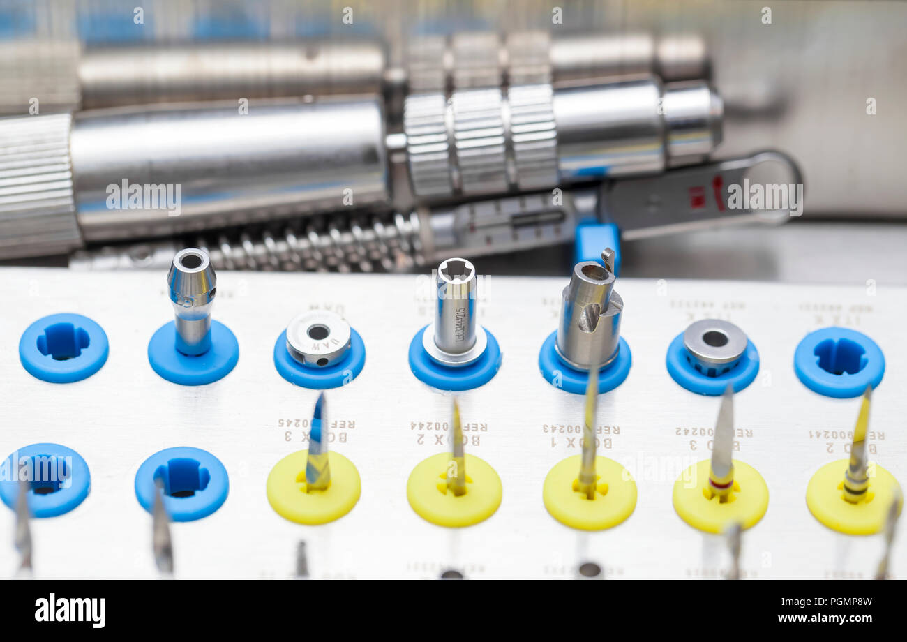 Prostho Instruments Dentist prosthetist hi-res stock photography and images - Alamy
