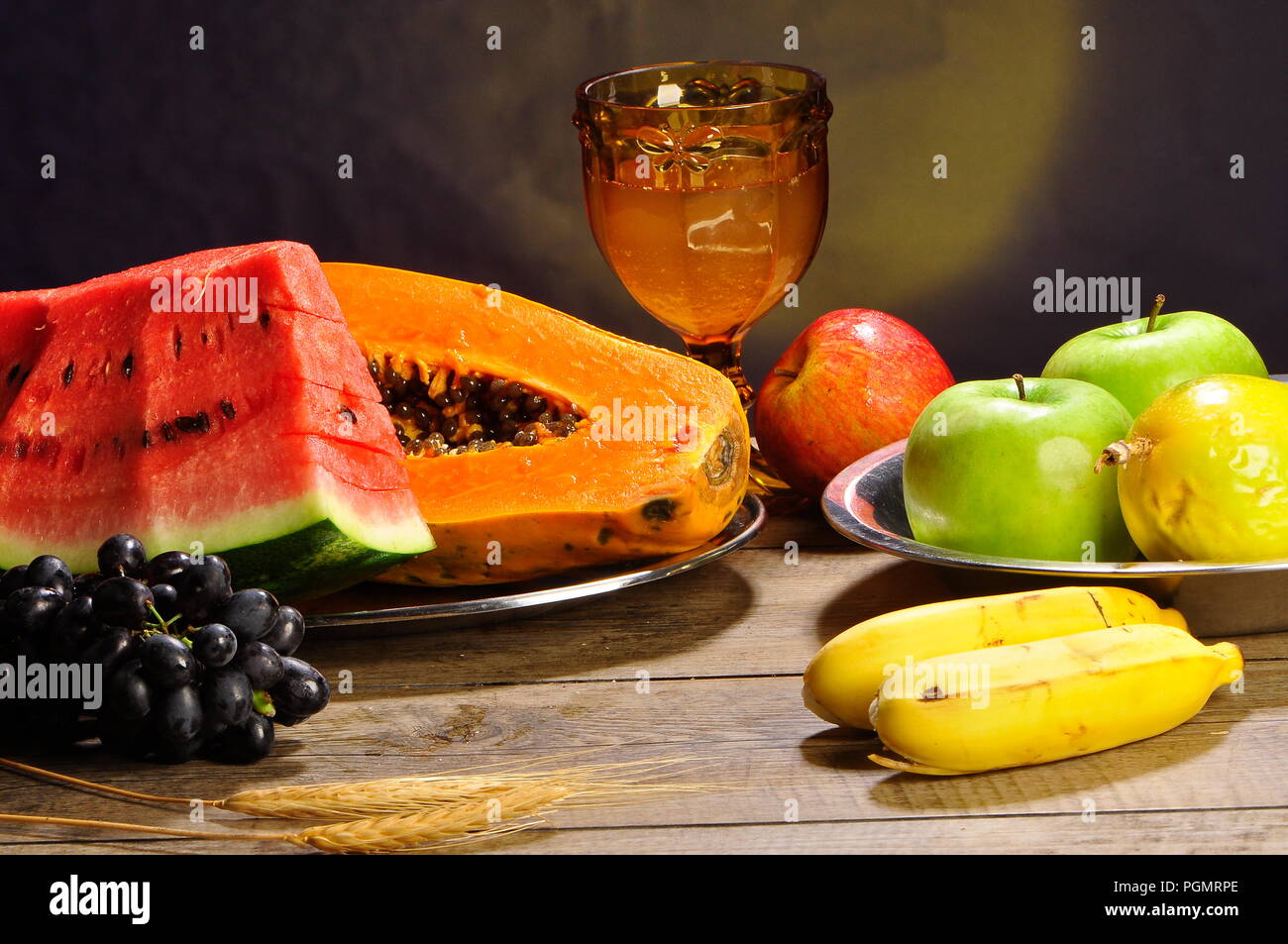Mixed fruit hi-res stock photography and images - Alamy