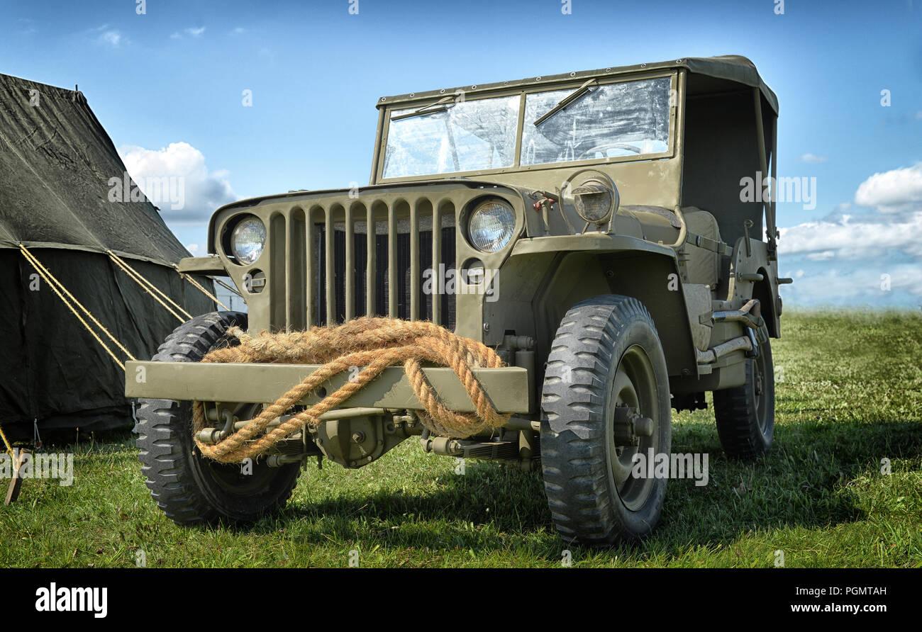 Ww2 us machine gun hires stock photography and images Alamy