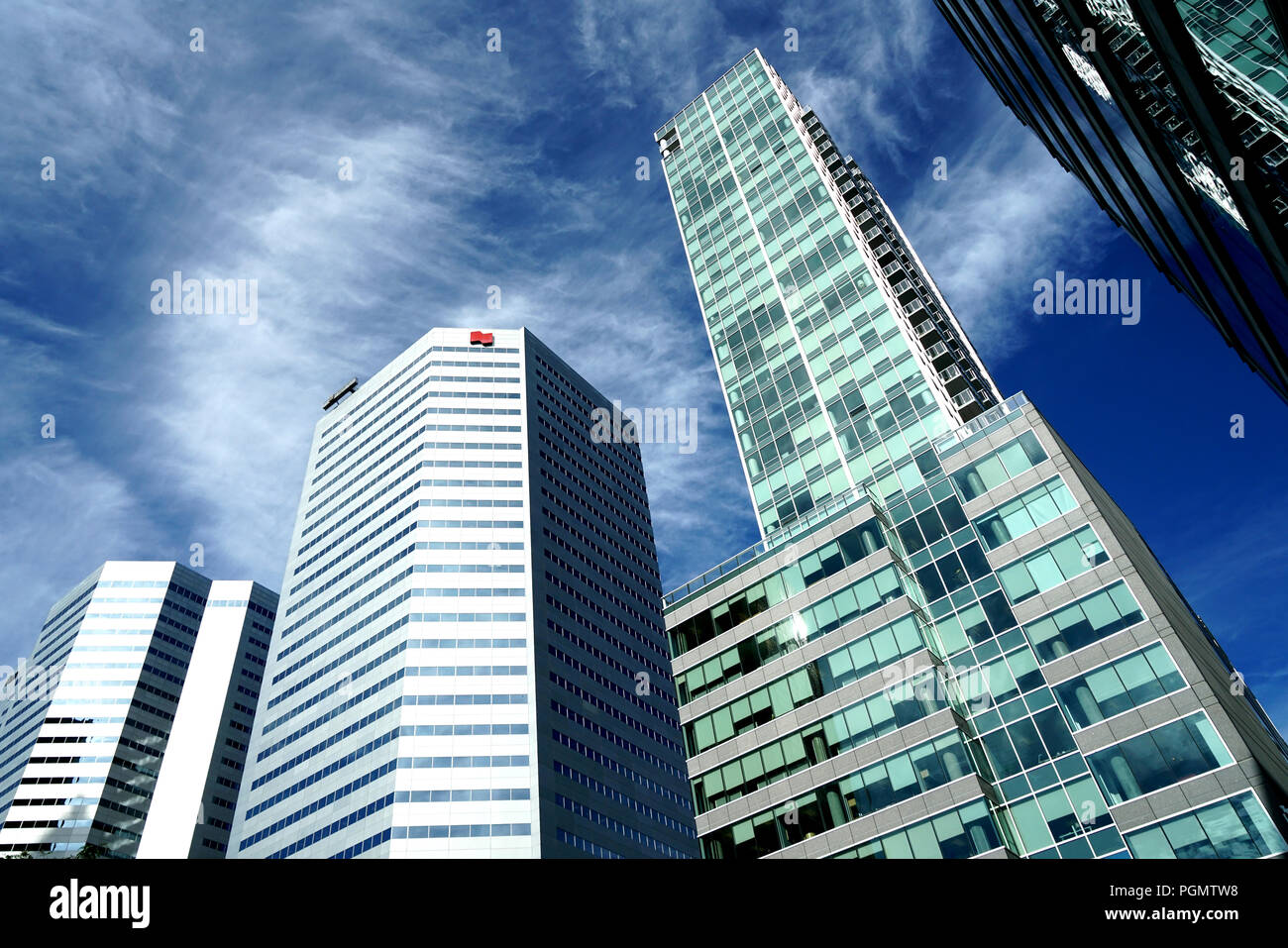 Montreal,Canada,23rd August,2018.The Banque Nationale and the Aimia office towers in Montreal's financial district..Credit:Mario Beauregard/Alamy Live Stock Photo