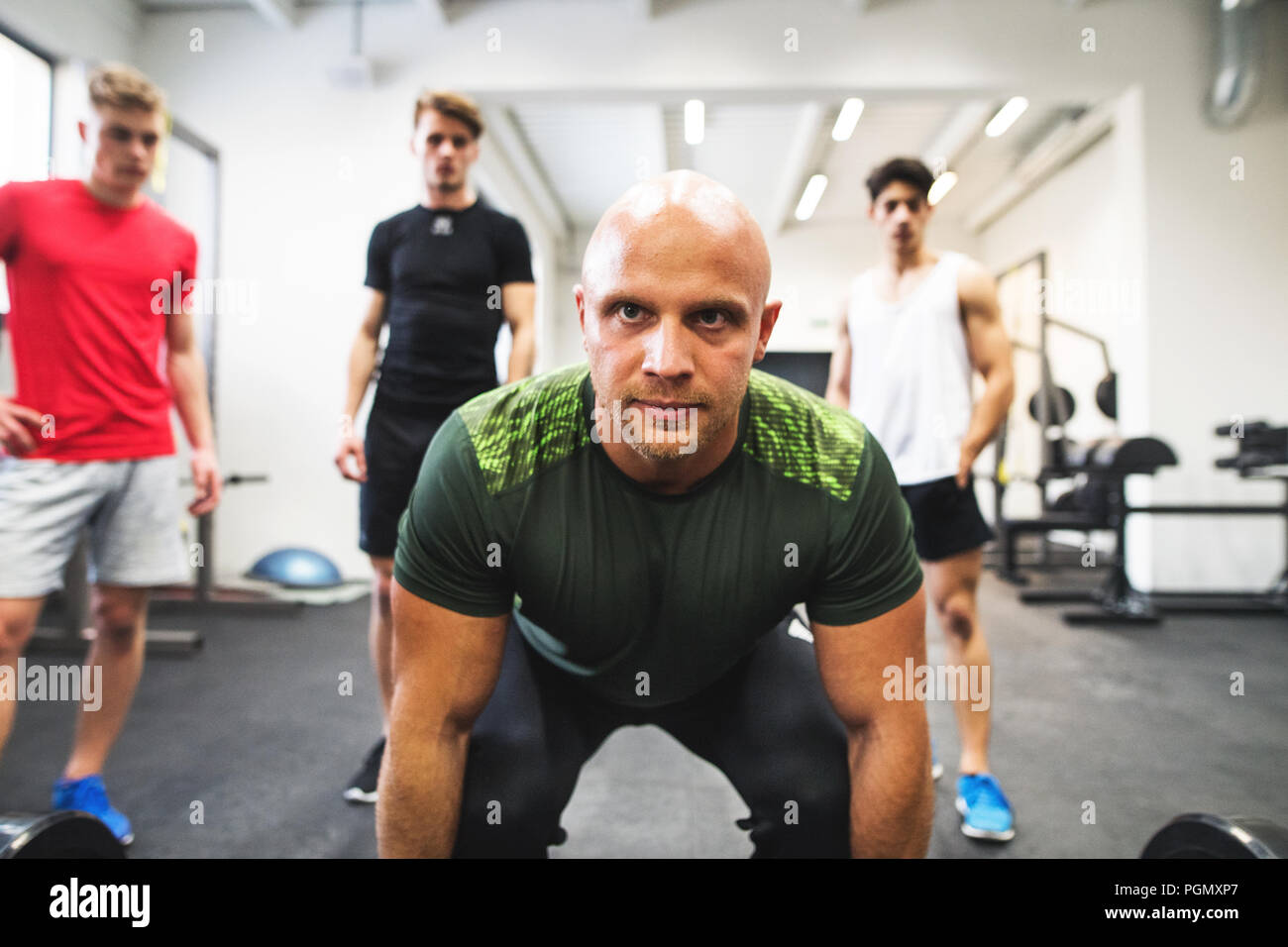 Fit young men hi-res stock photography and images - Alamy
