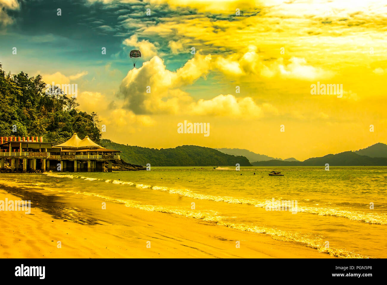 Sunny beach day and parachute in Langkawi. Malaysia Stock Photo Alamy
