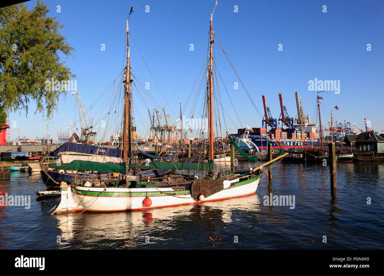 Sailing ship in the museums harbour Oevelgoenne, Hamburg, Germany, Europe Stock Photo