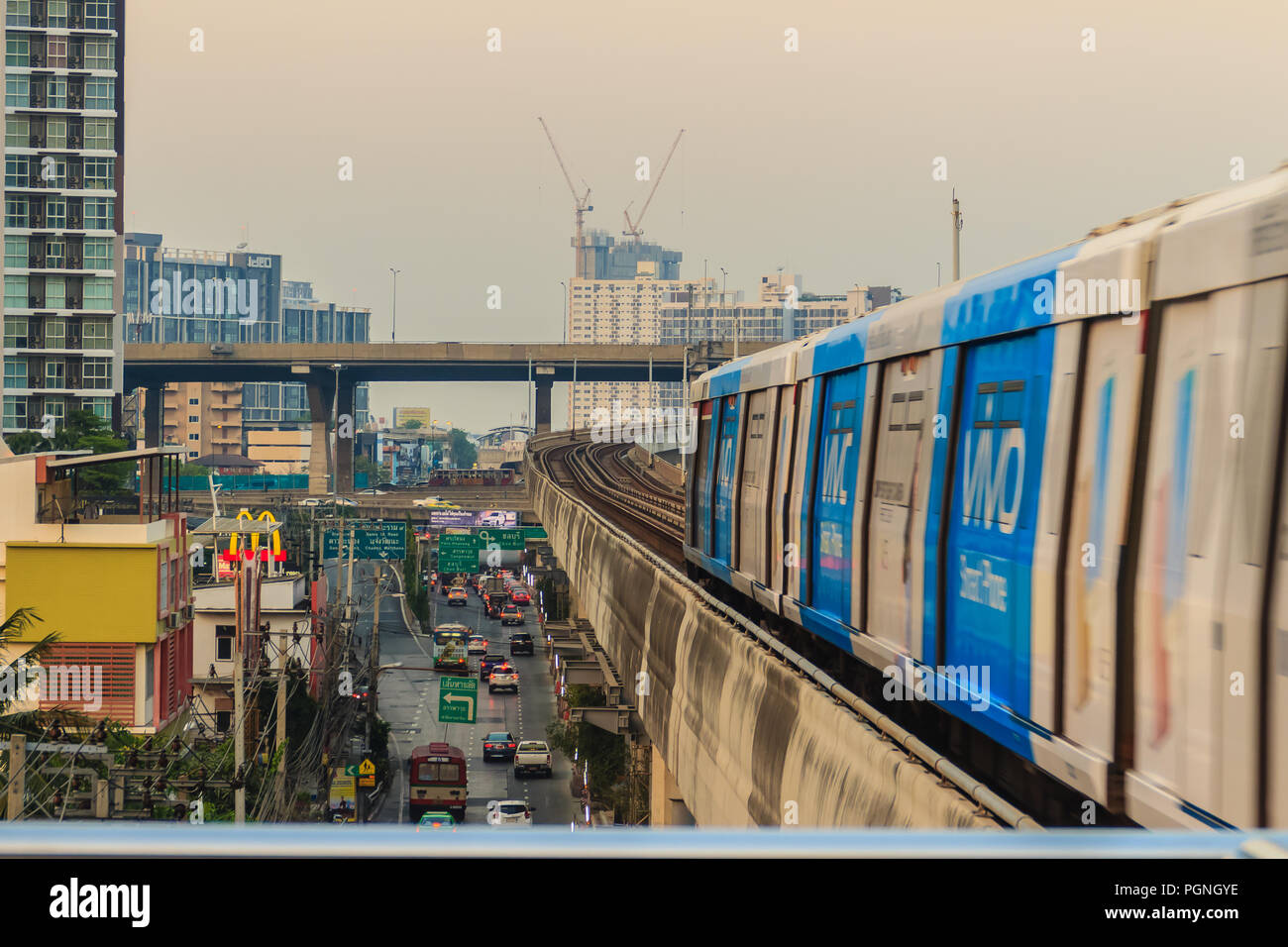 Bangkok Thailand February 28 2017 Bts Skytrain On Elevated Rails Bangkok Thailand February 28 2017 Bts Skytrain On Elevated Rails