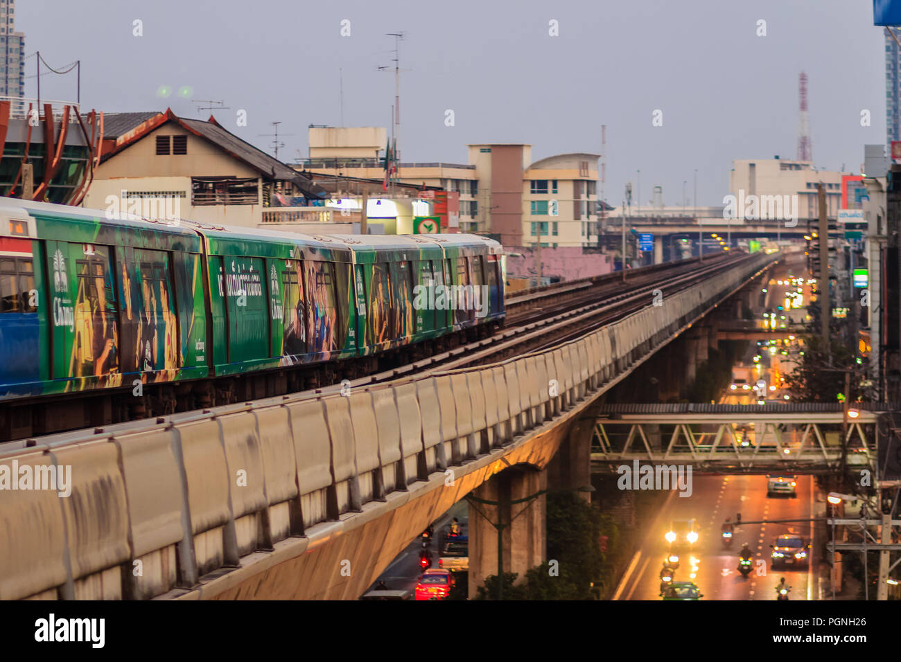 Bangkok Thailand February 28 2017 Bts Skytrain On Elevated Rails Bangkok Thailand February 28 2017 Bts Skytrain On Elevated Rails