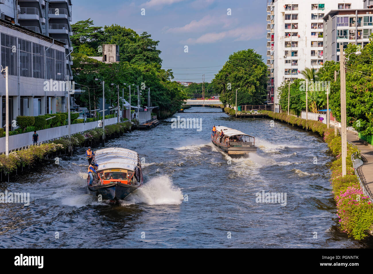 BANGKOK, THAILAND - JULY 05: This is a view of bus boats on a canal in the Bang  Kapi area on July 05, 2018 in Bangkok Stock Photo - Alamy