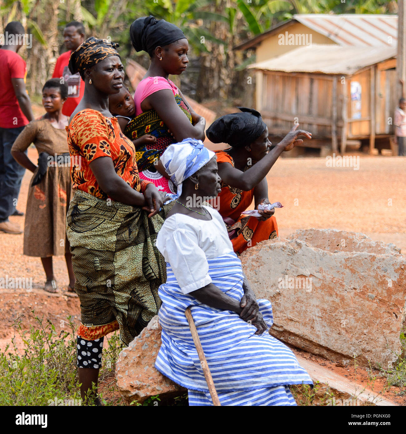 Group of ghana african women hi-res stock photography and images - Alamy