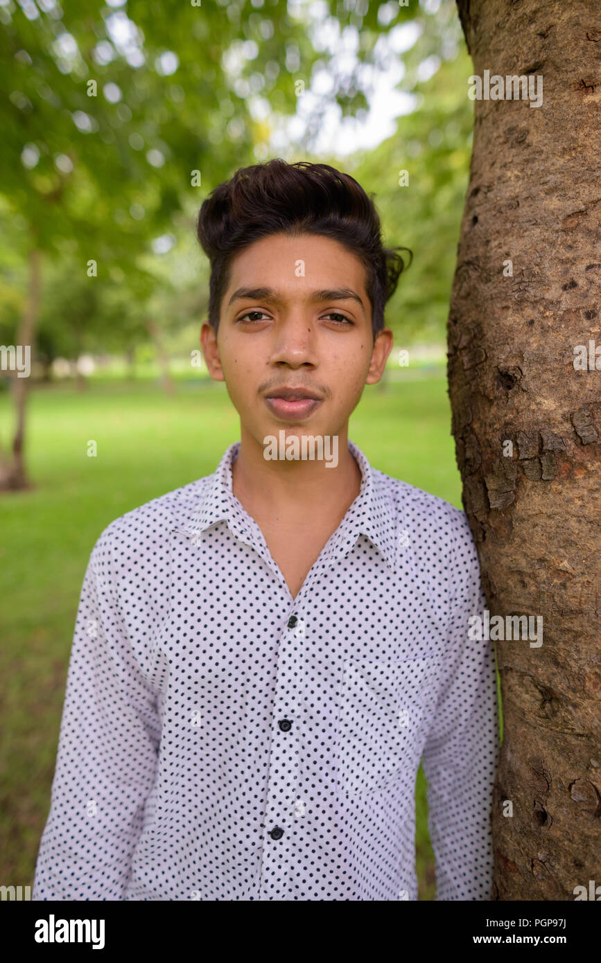photo Simple Indian Boy Image Age 16 https www alamy com portrait of young indian teenage boy relaxing at the park image216849126 html