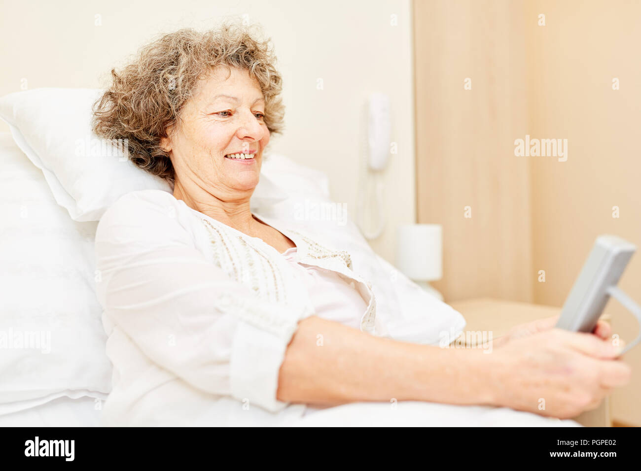 Bedridden hires stock photography and images Alamy