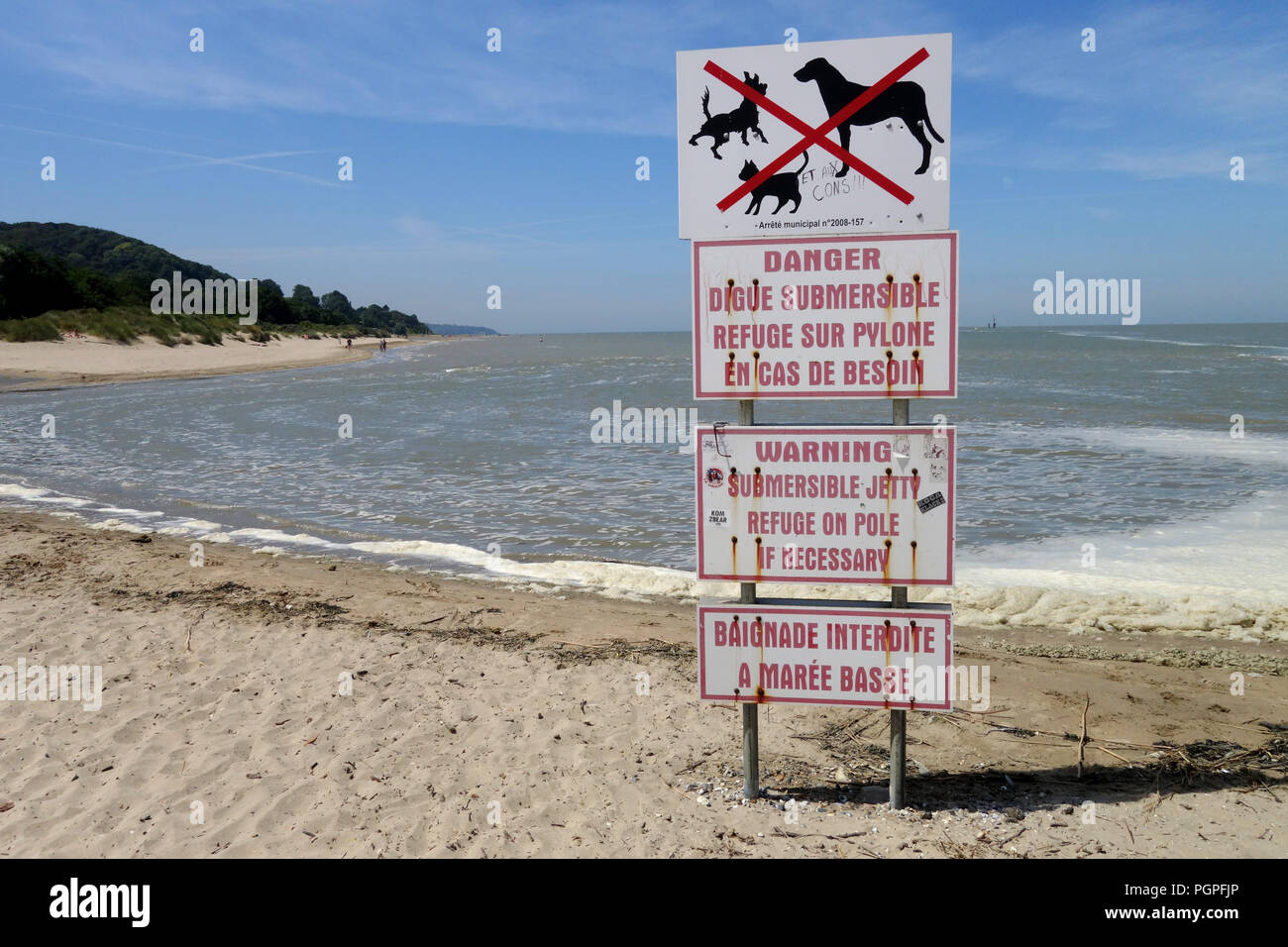 Honfleur beach hires stock photography and images Alamy