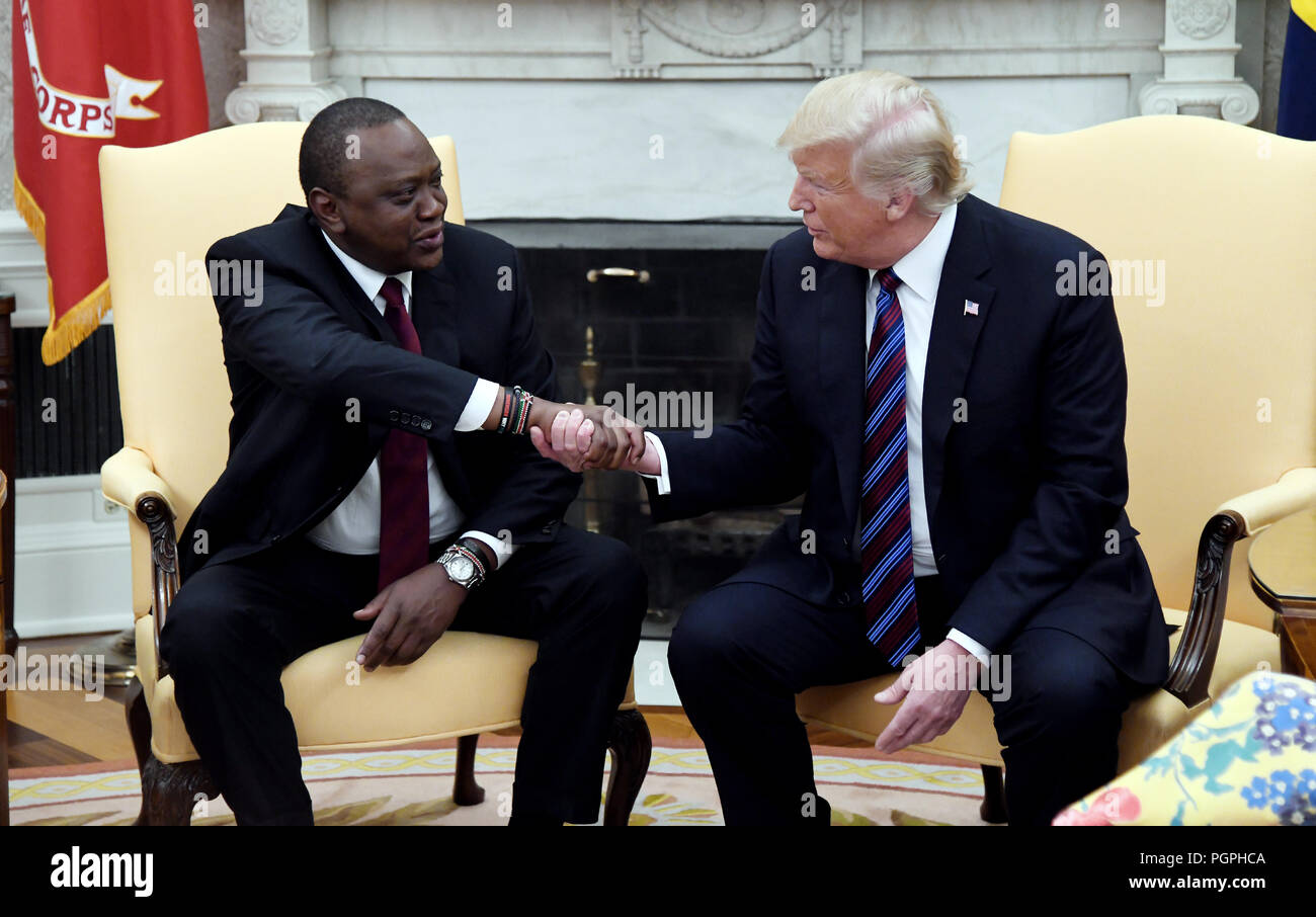 Uhuru kenyatta hires stock photography and images Alamy