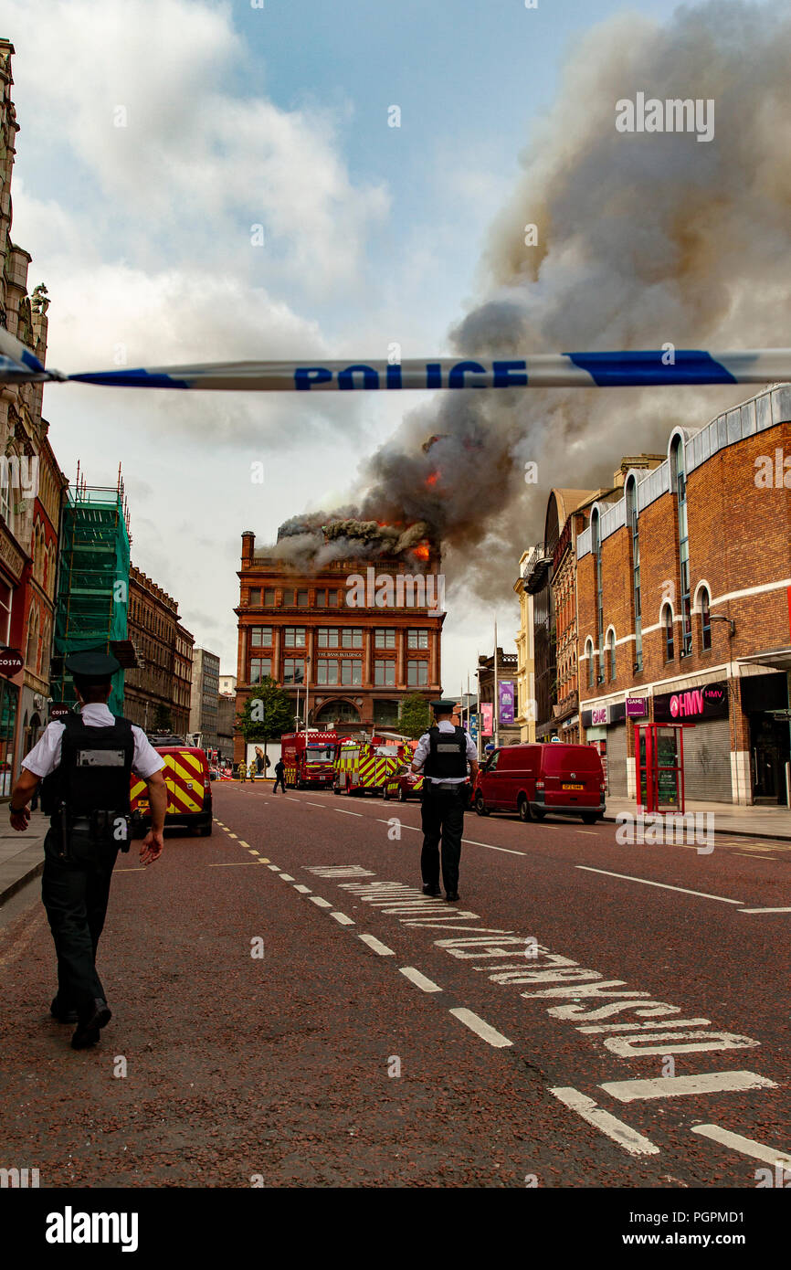 Belfast, UK. 28th Aug 2018. Clothing retailer Primarks' building caught