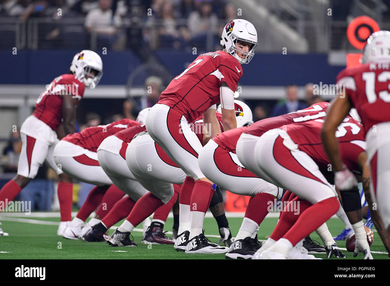 August 26, 2018: Arizona Cardinals quarterback Mike Glennon (7) during the first half of the NFL football game between the Arizona Cardinals and the Dallas Cowboys at AT&T Stadium in Arlington, Texas. Shane Roper/Cal Sport Media Stock Photo