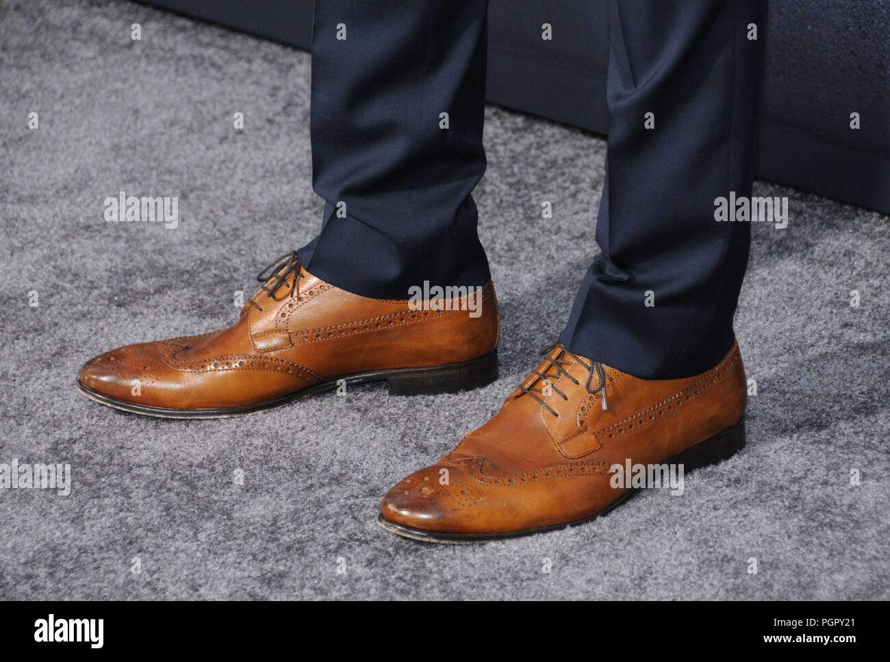 Los Angeles, USA. 28th Aug 2018. Actor Juan Pablo Raba, shoe detail ...