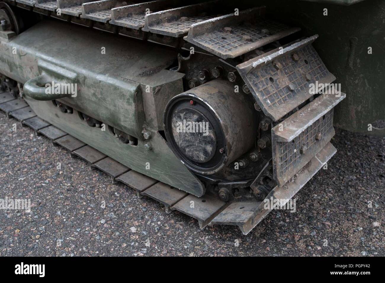 Russia. 28th Aug, 2018. 27 August 2018. Russian robotics demining ...