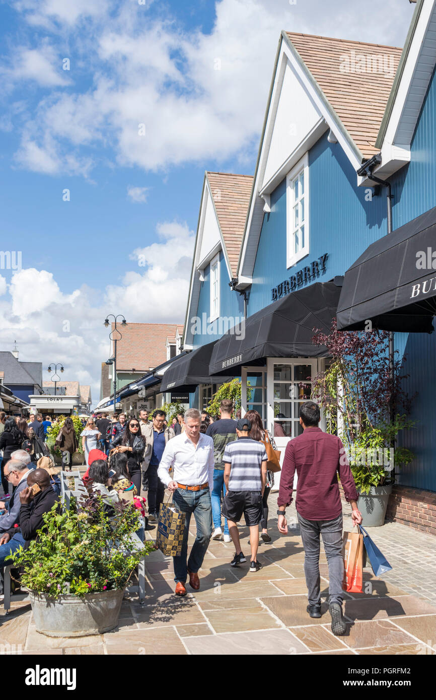 Bicester shopping village bicester village designer outlet mall bicester oxfordshire england uk gb europe Stock Photo