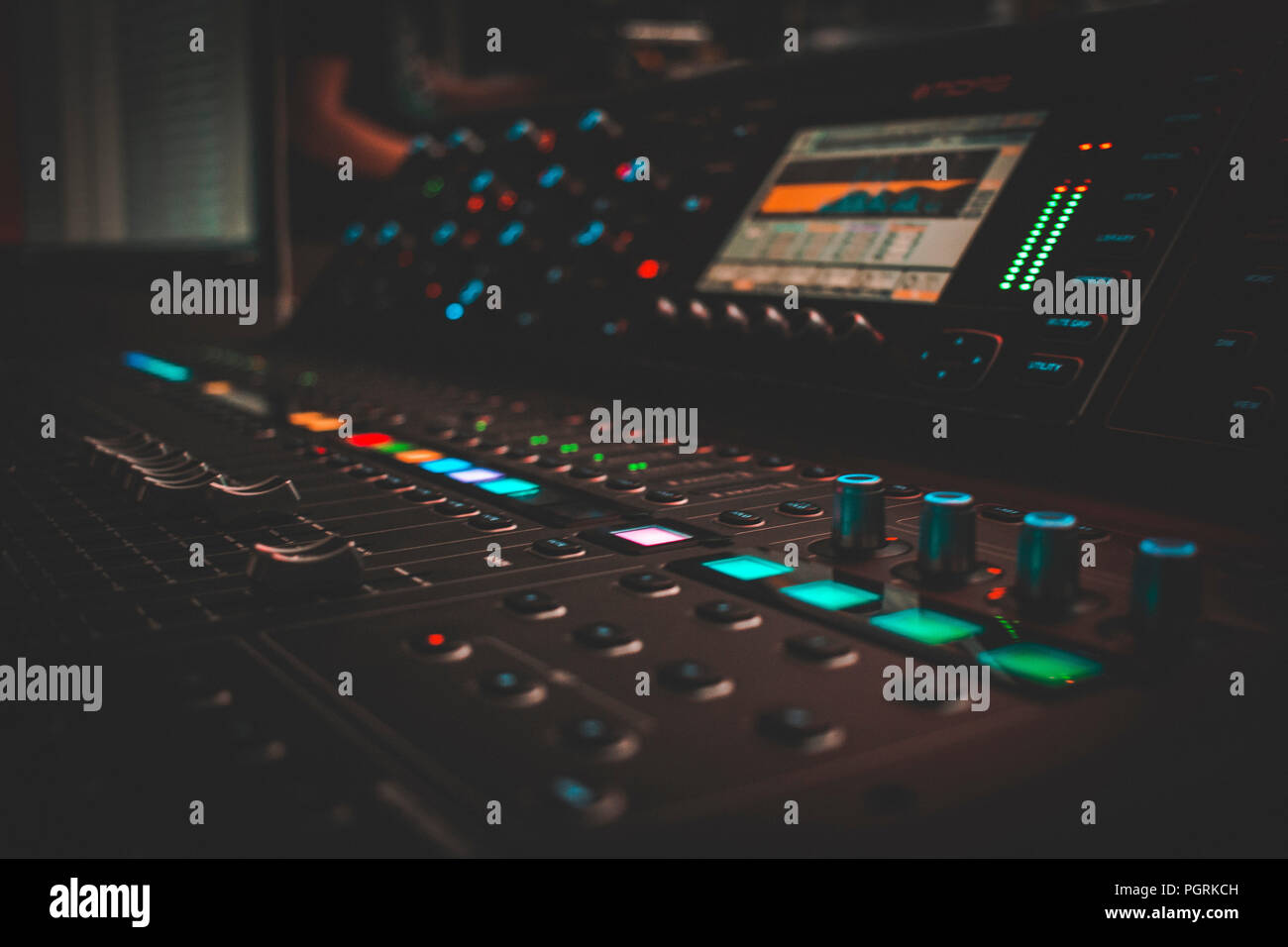 dj sound system music