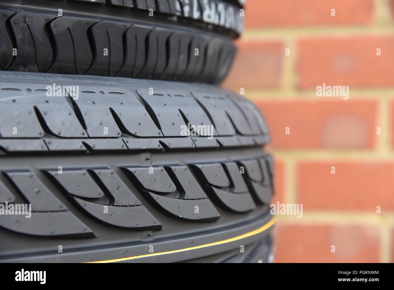 Fitting Car Tyre High Resolution Stock Photography and Images Alamy