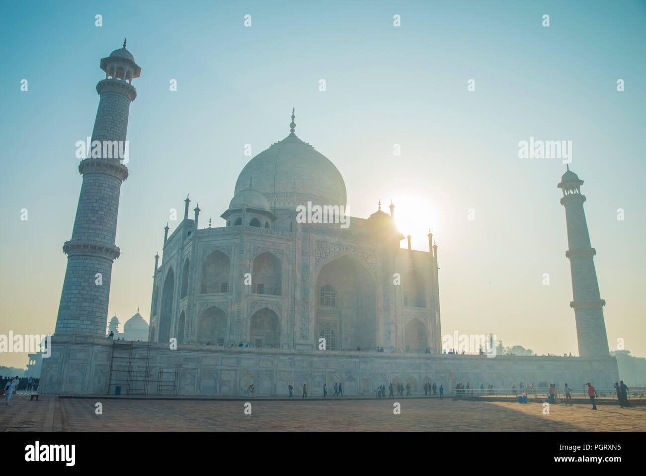 Taj Mahal White Marble Mausoleum On The South Bank Of The Yamuna taj-mahal-white-marble-mausoleum-on-the-south-bank-of-the-yamuna