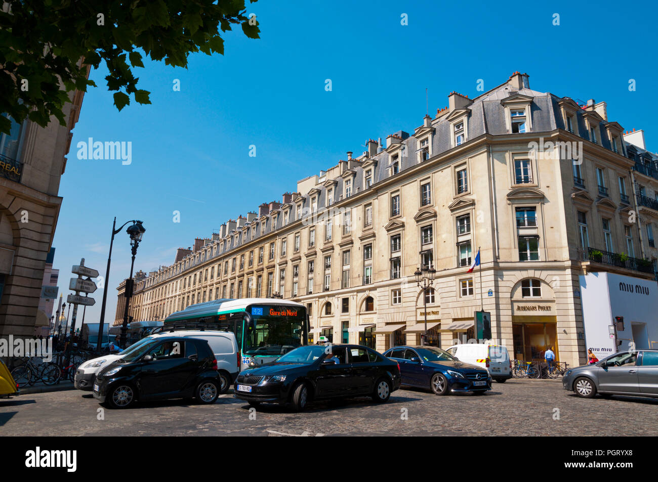 Rue royale paris hi-res stock photography and images - Alamy
